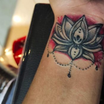 Medellín con tatuajes de Julián Henao